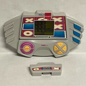 1999 Tiger Electronics Hollywood Squares Hand Held Game Tested/Works